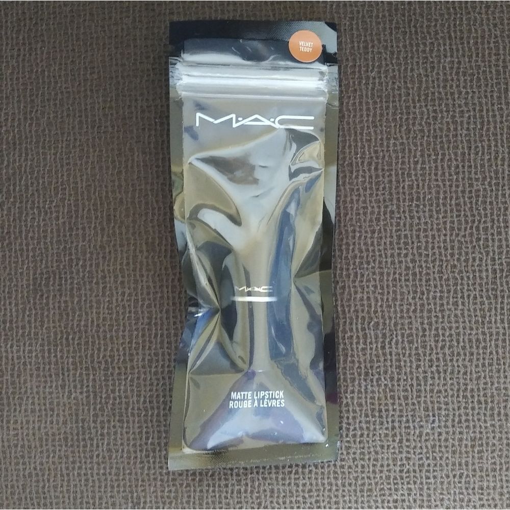 ✨️HP✨️Beauty💋 Bundle-MAC & Smashbox - Picture 6 of 11